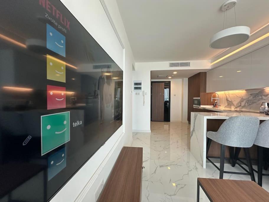 Grand Sapphire Luxury By Myguest Cyprus *
