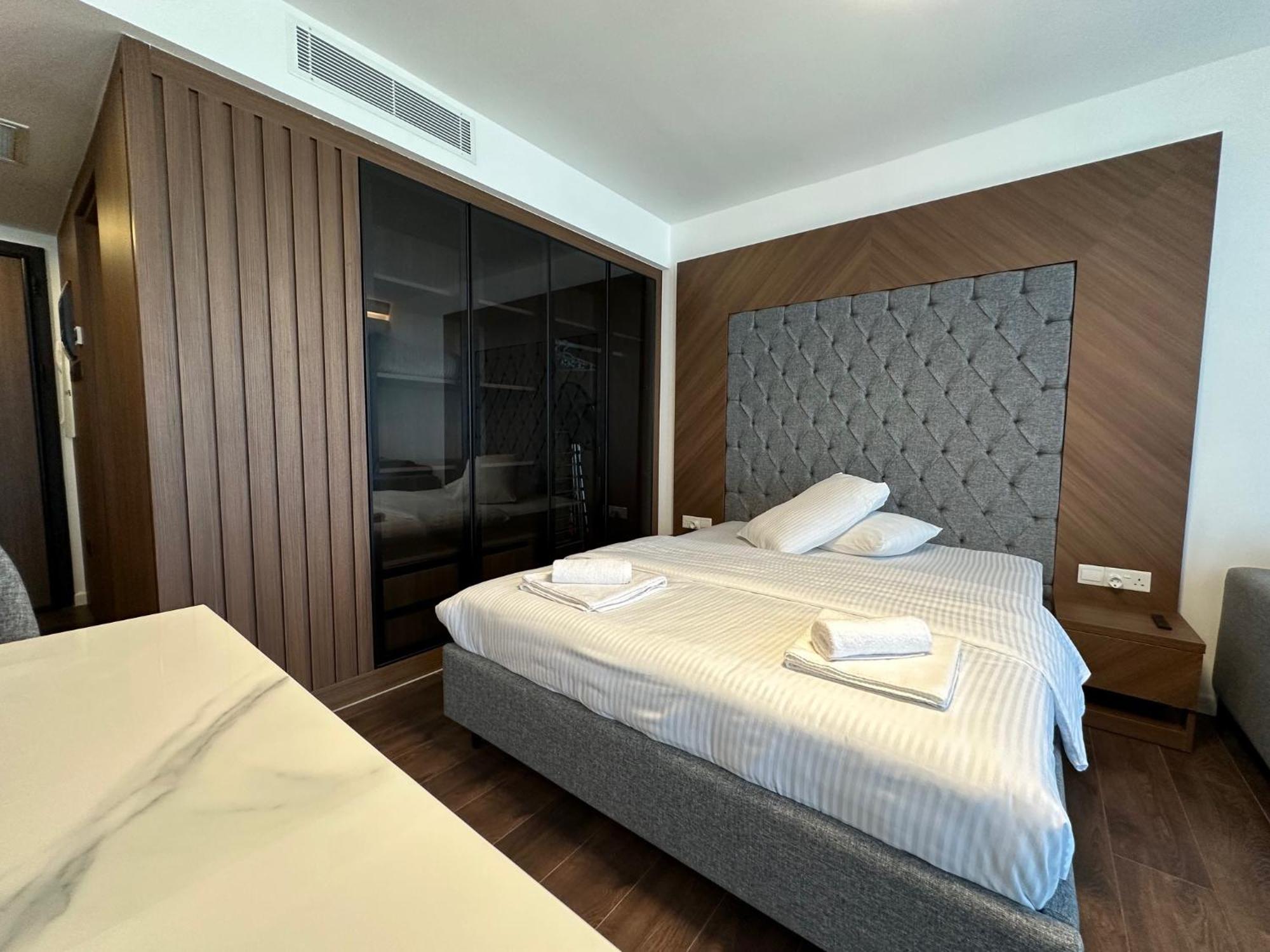 Grand Sapphire Luxury By Myguest Cyprus Apartament